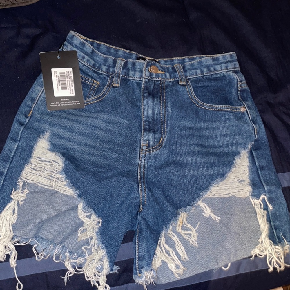 Pretty little thing shorts